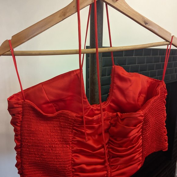 NWT Dynamite Red Ruched Halter Top s:XL - Picture 2 of 7